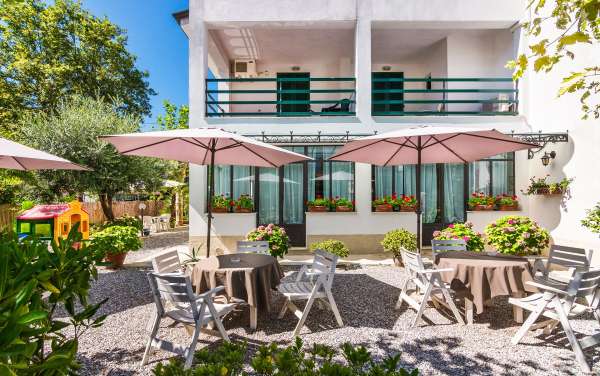 Una piccola oasi ombreggiata